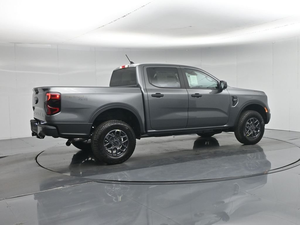 New 2026 Carbonized Gray Metallic Ford XLT image 24