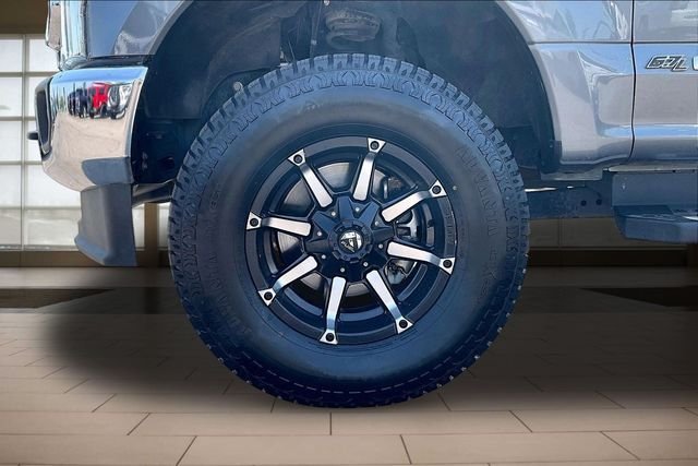 Used 2021 Gray Ford Lariat image 9