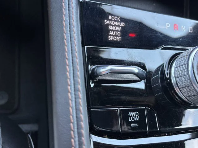 Used 2023 Black Jeep Summit image 39