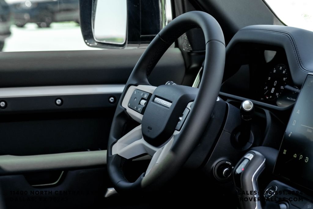 New 2026 Fuji White Land Rover S image 12