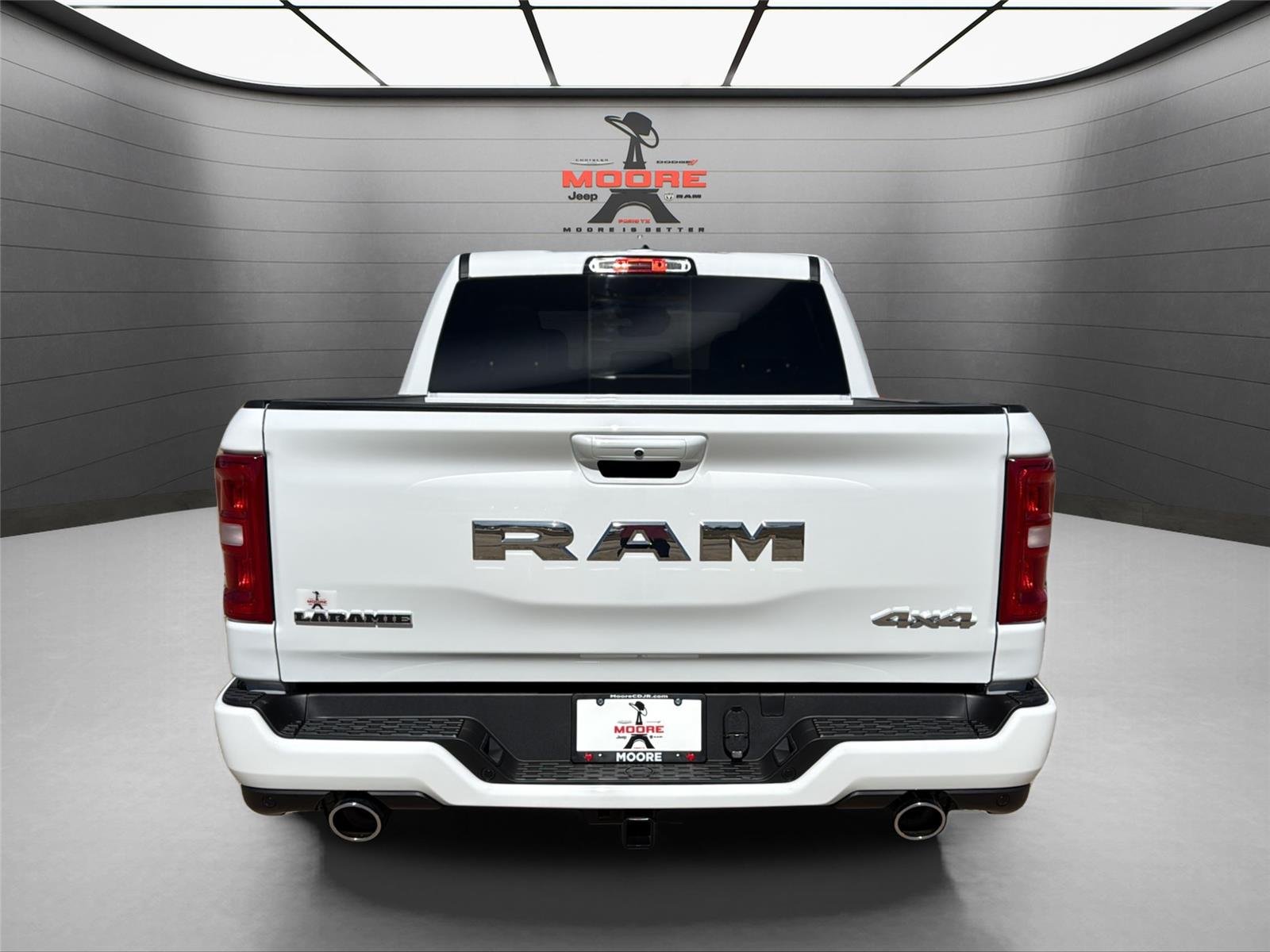 New 2026 Bright White Clear-Coat Exterior Paint RAM Laramie image 7
