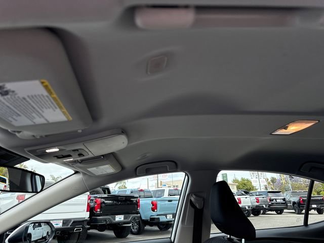 2025 Toyota Camry LE - Photo 21
