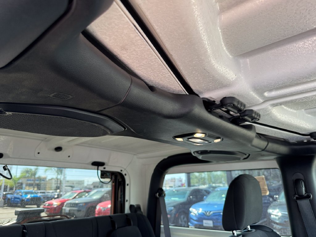 Used 2022 Gray Jeep Willys image 5