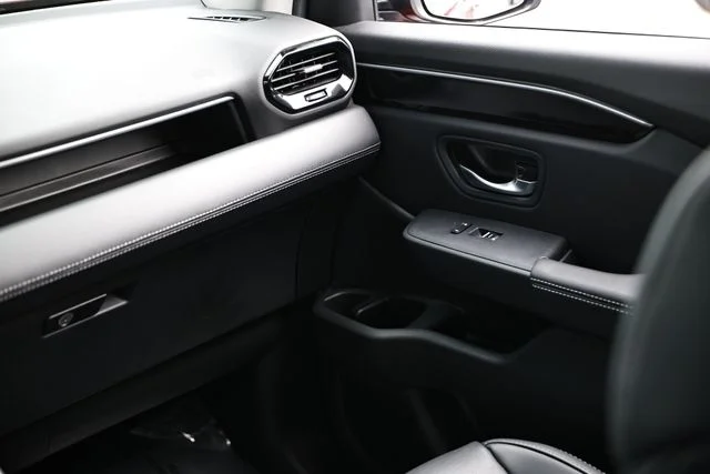 2025 Honda Pilot Touring - Photo 30