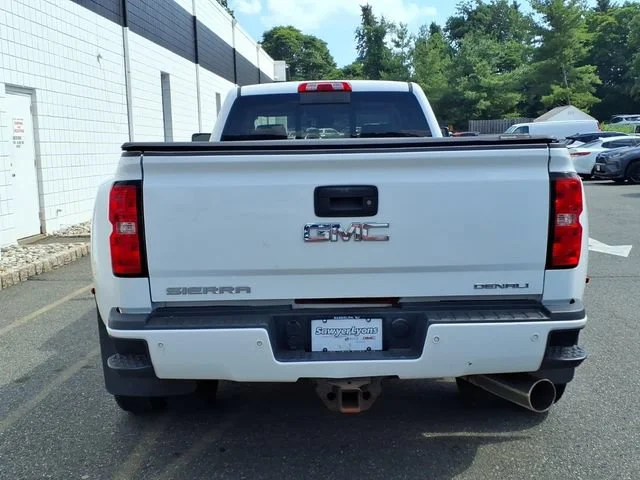 Certified Used 2017 SUMMIT WHITE GMC Denali image 5