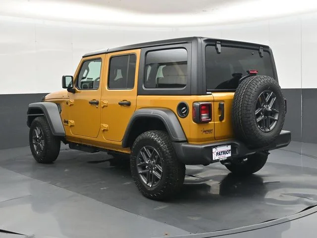 New 2026 Goldilocks Exterior Paint Jeep Sport S image 24