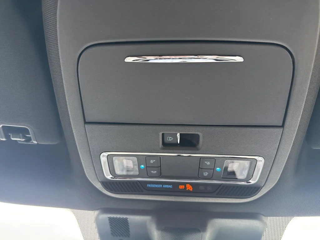 New 2026 Star White Metallic Tri-Coat Ford Platinum® image 49