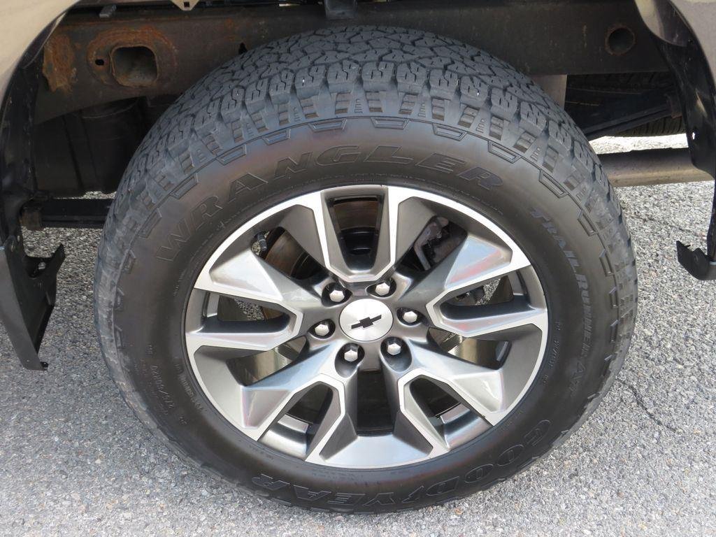 Used 2023 Ash Chevrolet RST image 11