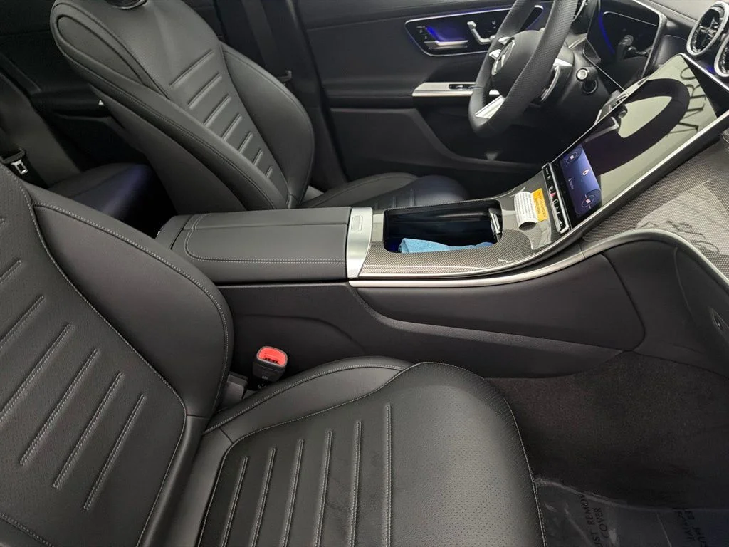 New 2026 Black Mercedes-Benz GLC 300 image 29