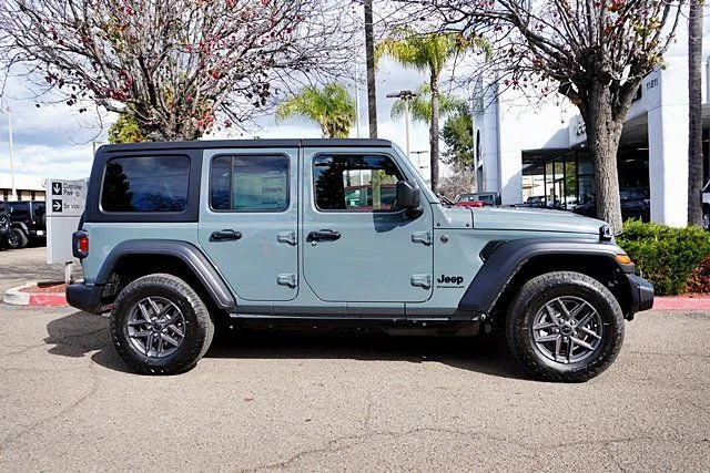 New 2026 Anvil Clearcoat Jeep Sport S image 7