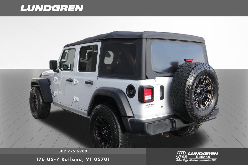 Used 2018 White Jeep Unlimited Sport S image 32