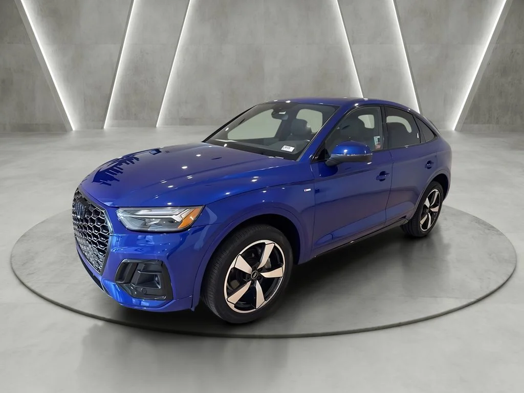 Used 2023 Blue Audi 45 S line Premium image 3
