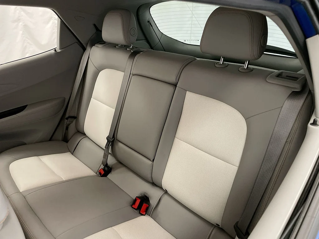 Used 2020 Kinetic Blue Metallic Chevrolet Premier image 23