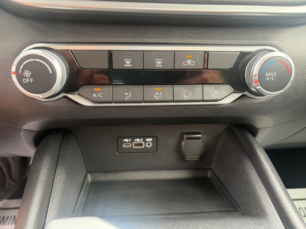 Used 2022 Gray Nissan 2.5 SV image 18