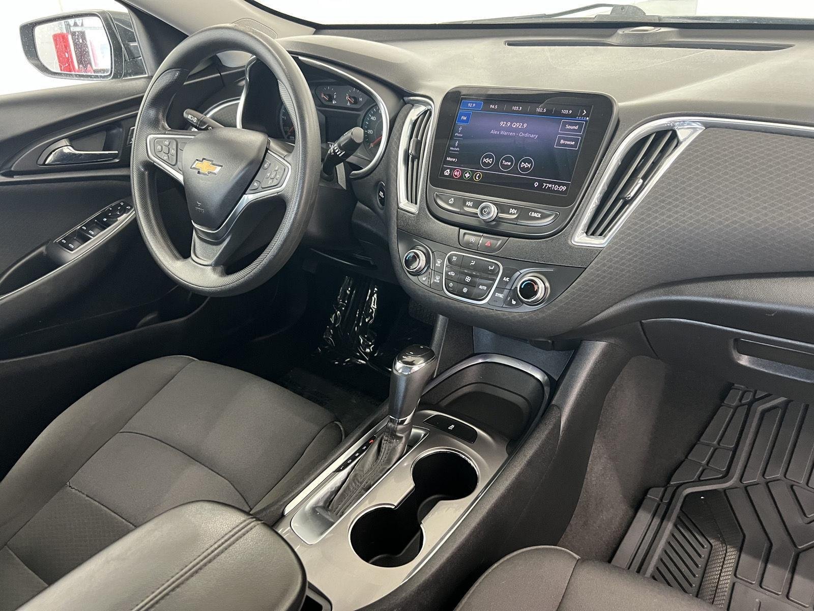 2020 Chevrolet Malibu 1LT - Photo 4