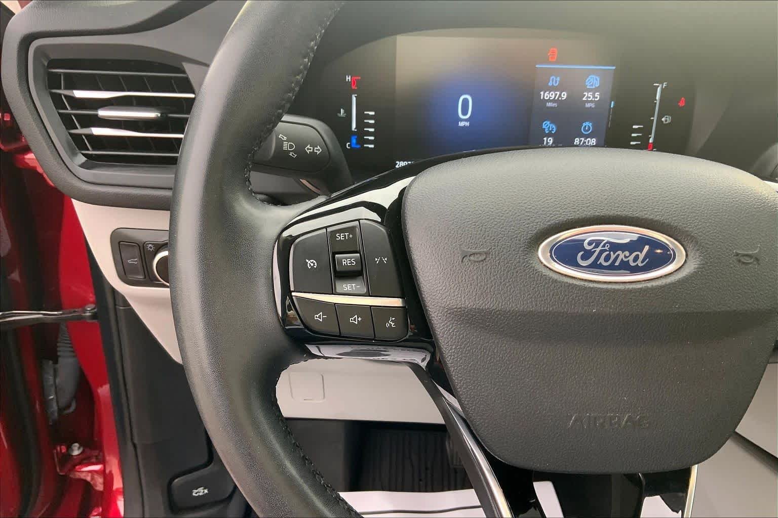 Used 2023 Rapid Red Metallic Tinted Clearcoat Ford Active image 23
