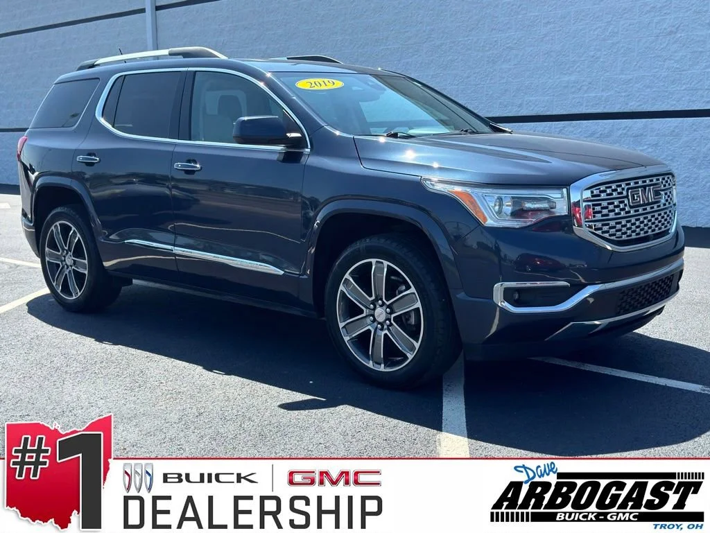 2019 GMC Acadia Denali FWD's photo