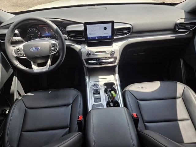 Used 2024 White Ford XLT image 13