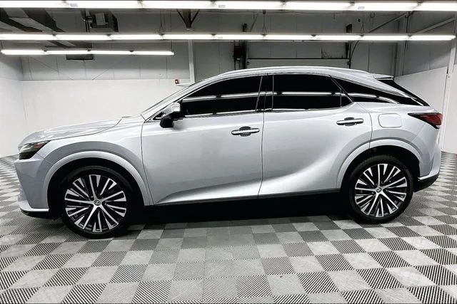 Used 2023 Iridium Lexus 350 Premium Plus image 14