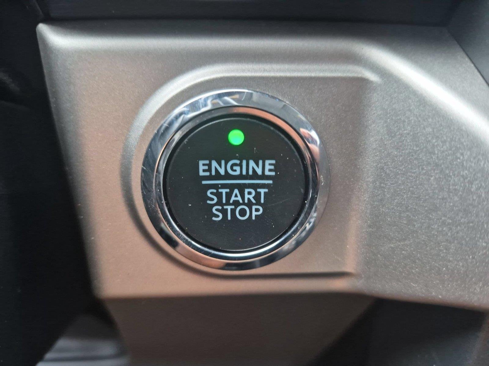Used 2021 Iconic Silver Metallic Ford XLT image 27