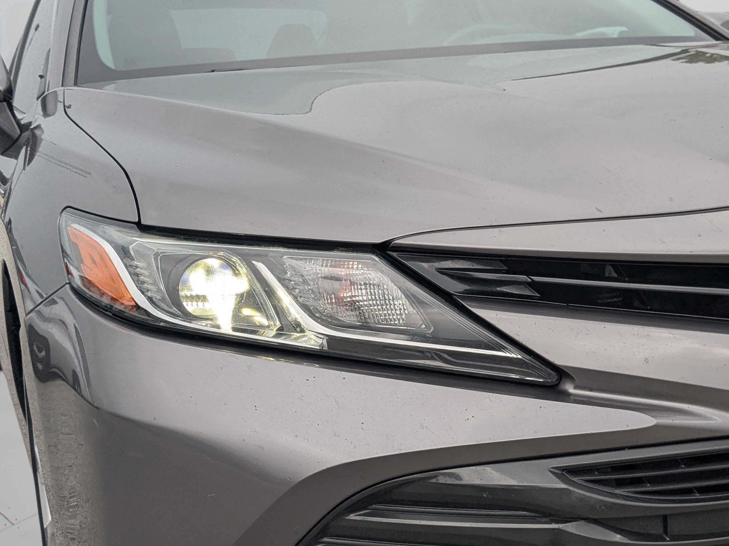 Used 2018 Predawn Gray Mica Toyota LE image 26