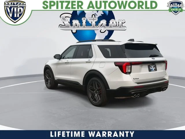New 2026 Space White Metallic Ford ST image 7