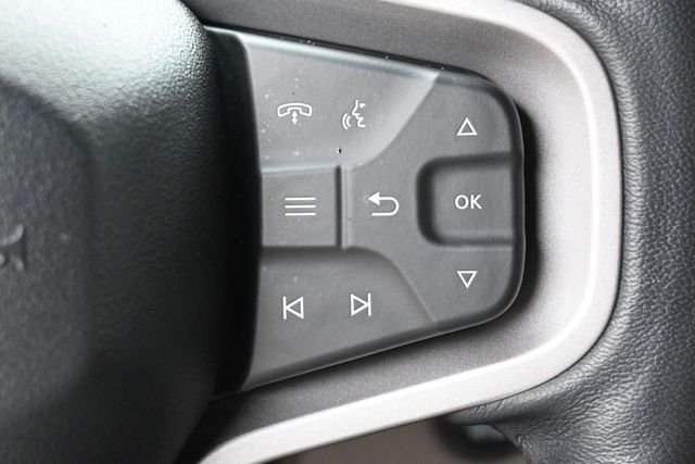 Used 2024 Red Ford Wildtrak image 16