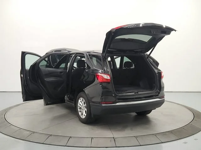 Used 2019 MOSAIC BLACK METALLIC Chevrolet LT image 14