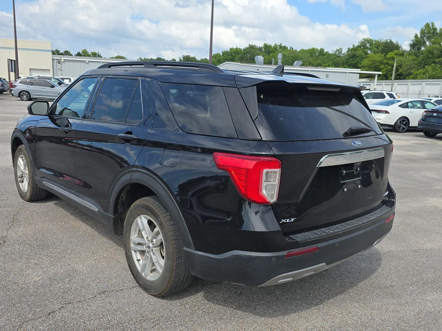 Used 2022 Agate Black Ford XLT 4WD image 8