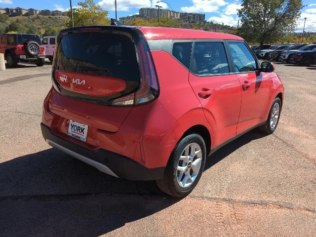 Used 2024 Red Kia LX image 4
