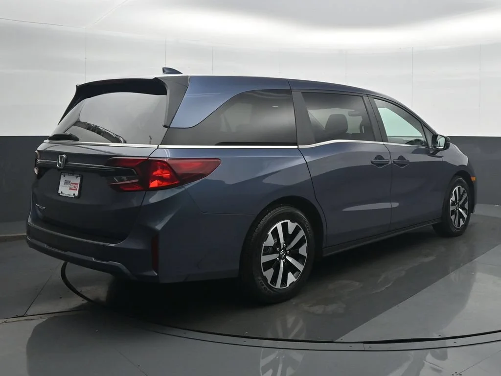 Used 2025 Black Honda EX-L image 6