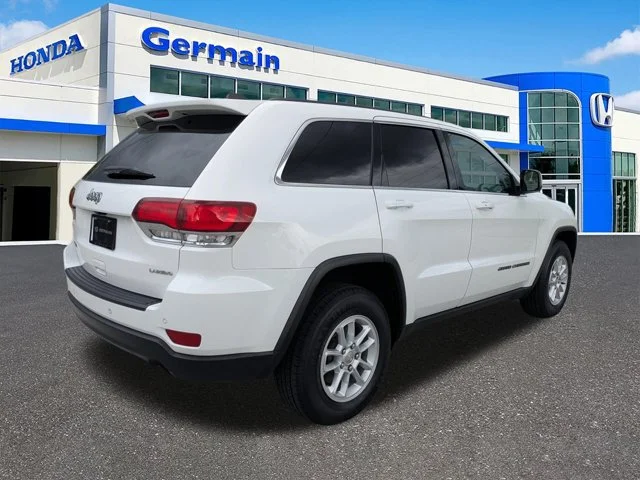 Used 2020 Bright White Clearcoat Jeep Laredo image 5