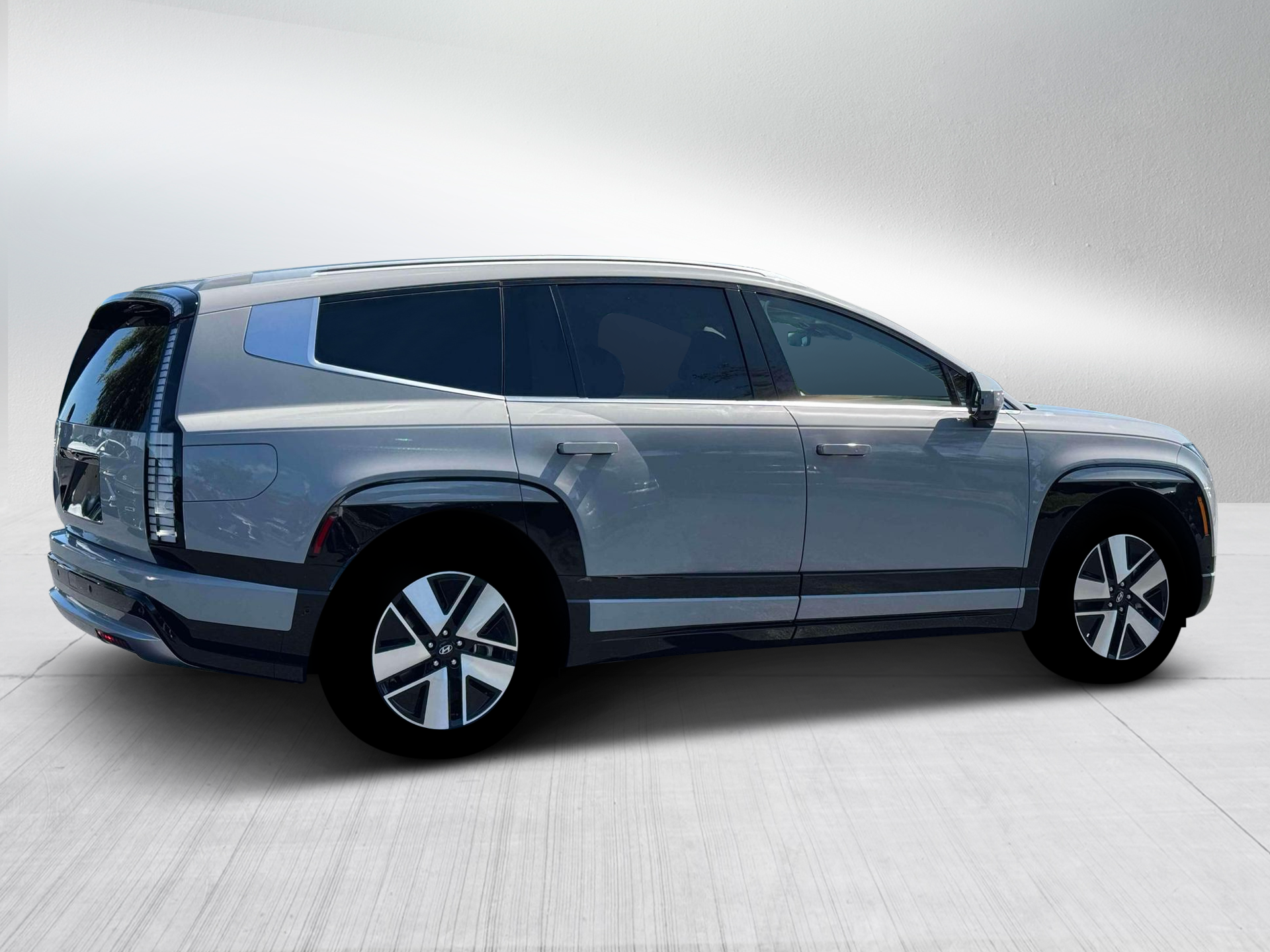 2026 Hyundai IONIQ 9 SEL - Photo 8