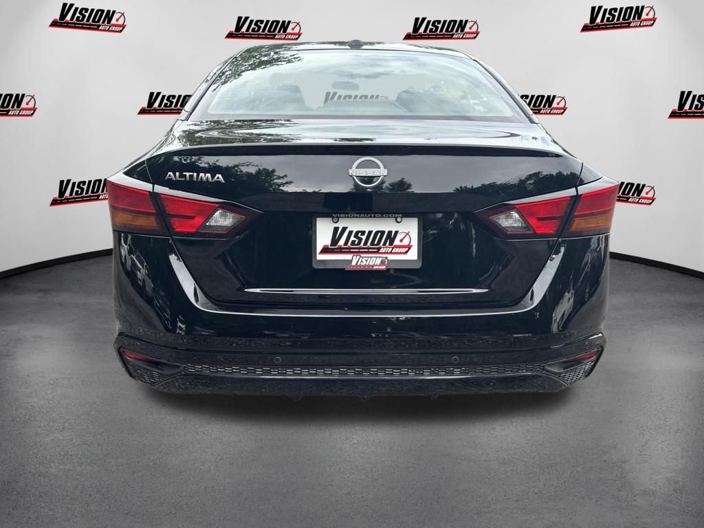 Certified Used 2025 Black Nissan 2.5 S image 6