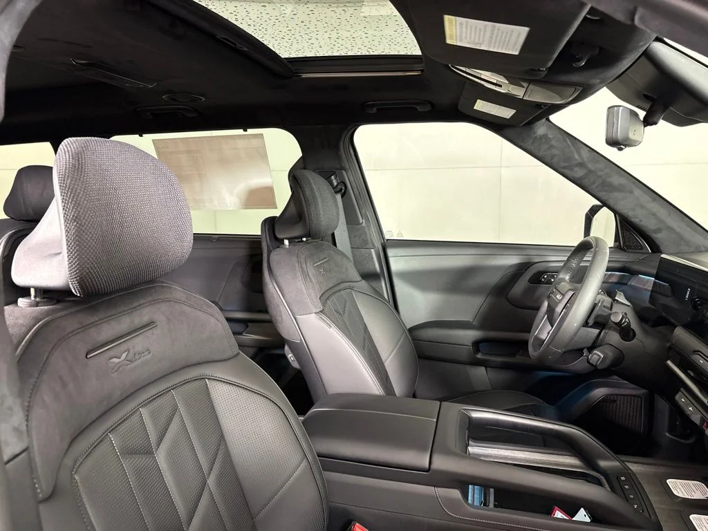 New 2027 Panthera Metal Matte Kia X-Line SX Prestige image 18