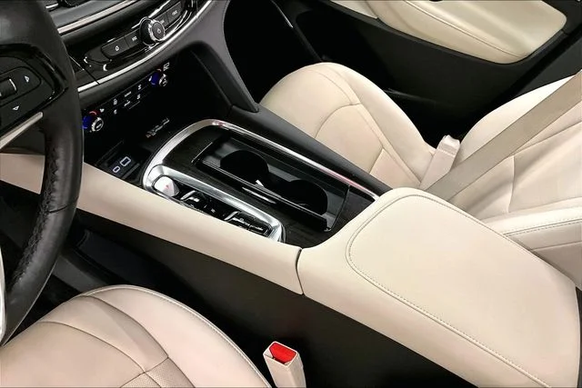 Used 2023 Ebony Twilight Metallic Buick Essence image 17