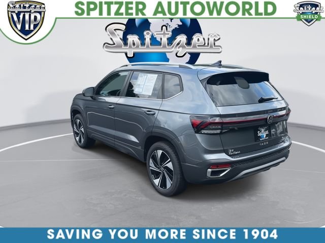 Used 2025 Gray Volkswagen 1.5T SE image 7
