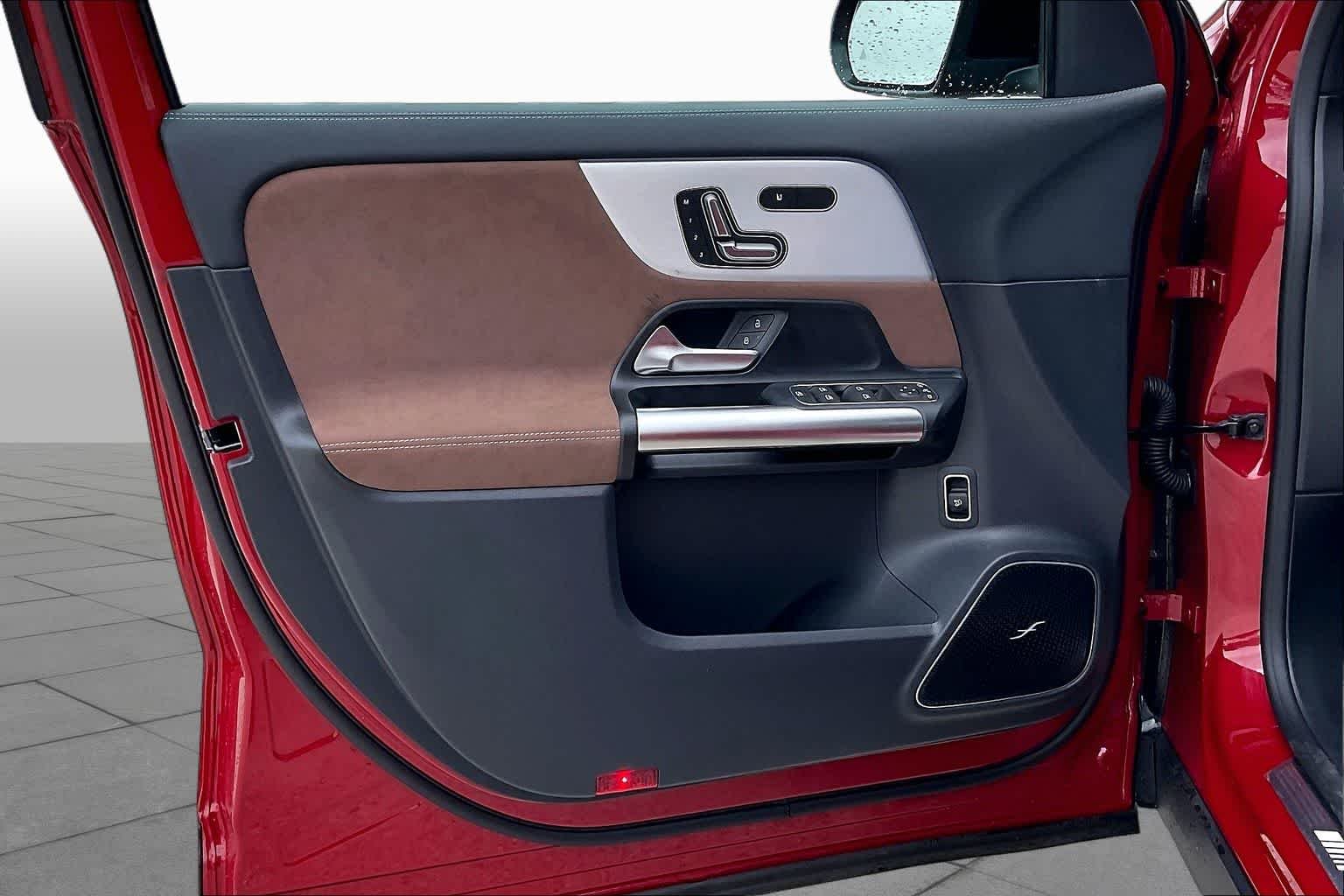 New 2026 MANUFAKTUR Patagonia Red Metallic Mercedes-Benz AMG® GLA 35 4MATIC® SUV image 11