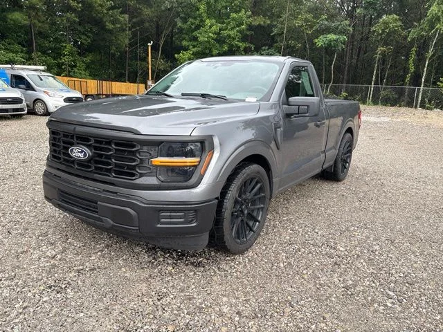 Used 2025 Gray Ford XL image 3