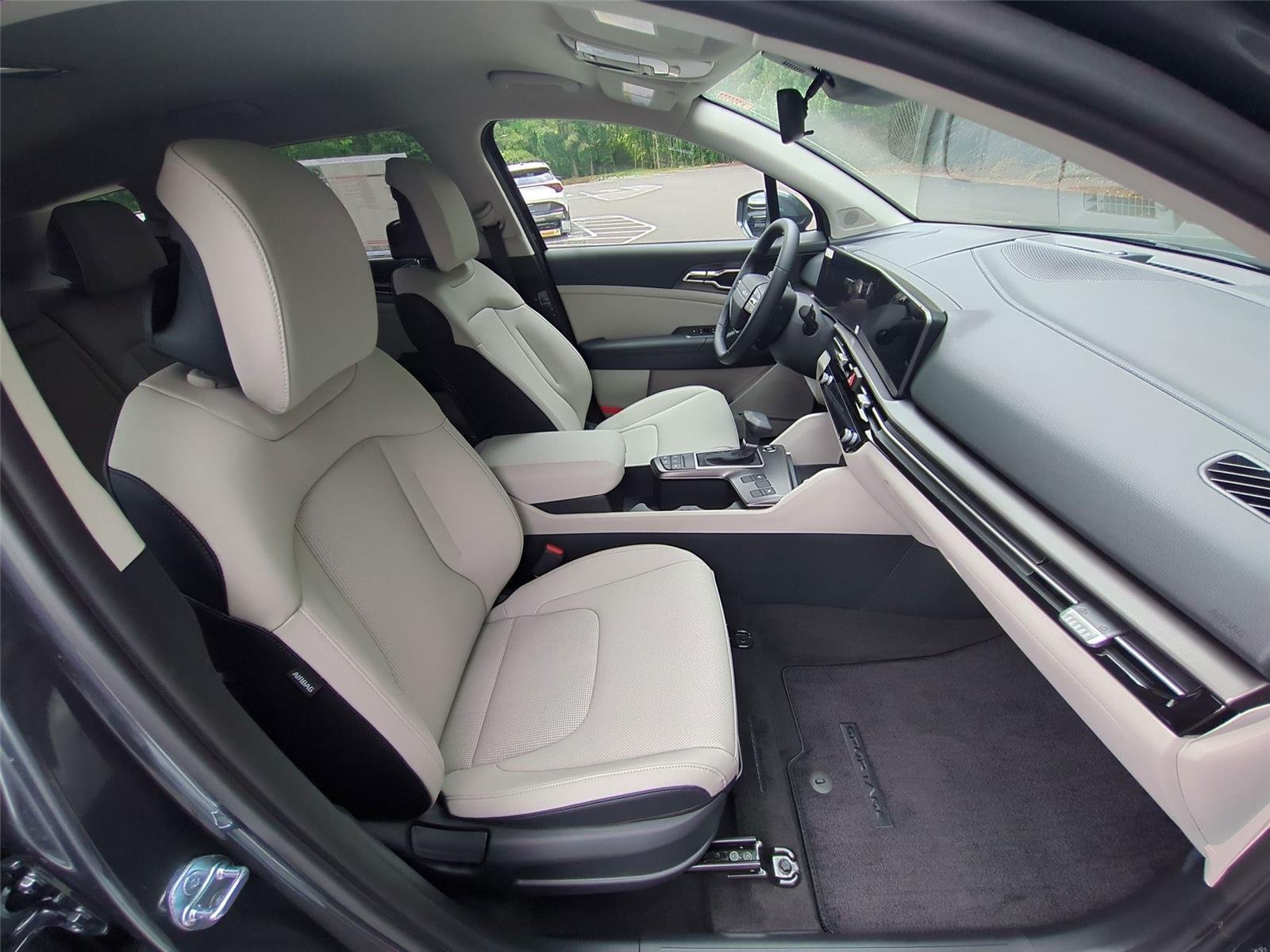 New 2026 Gravity Gray Kia EX image 37