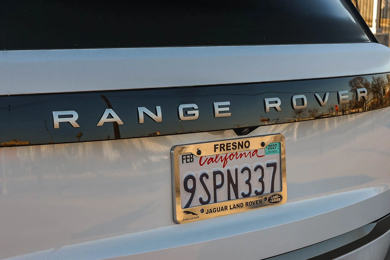 2025 Land Rover Range Rover SE - Photo 12