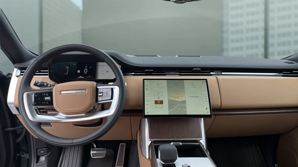 New 2026 Green Land Rover SE image 19