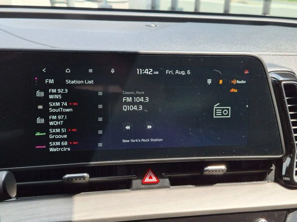Used 2023 Gray Kia X-Line image 18