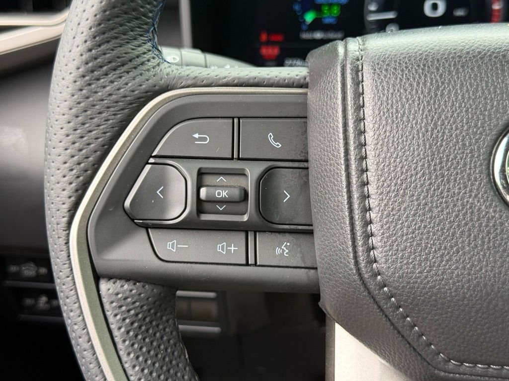 Used 2026 Red Toyota Platinum image 26