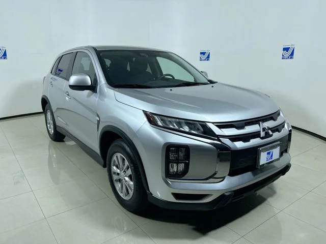 2024 Mitsubishi Outlander Sport's photo