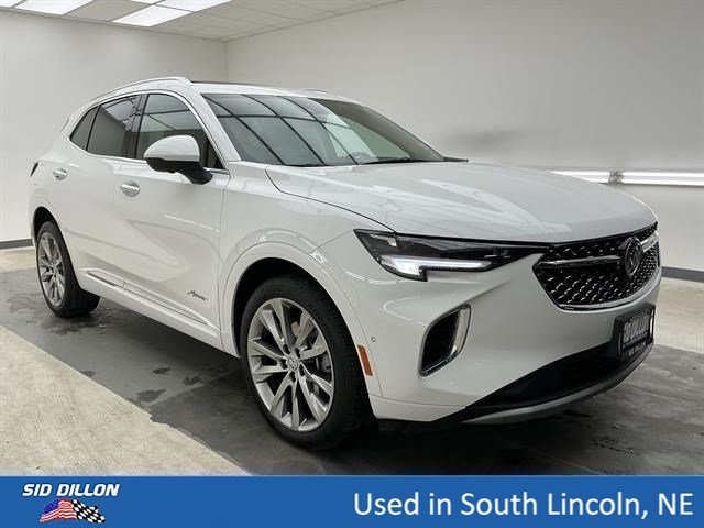 Used 2022 Summit White Buick Avenir image 3