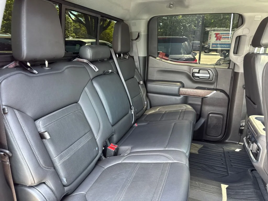 Used 2021 Red GMC Denali image 29