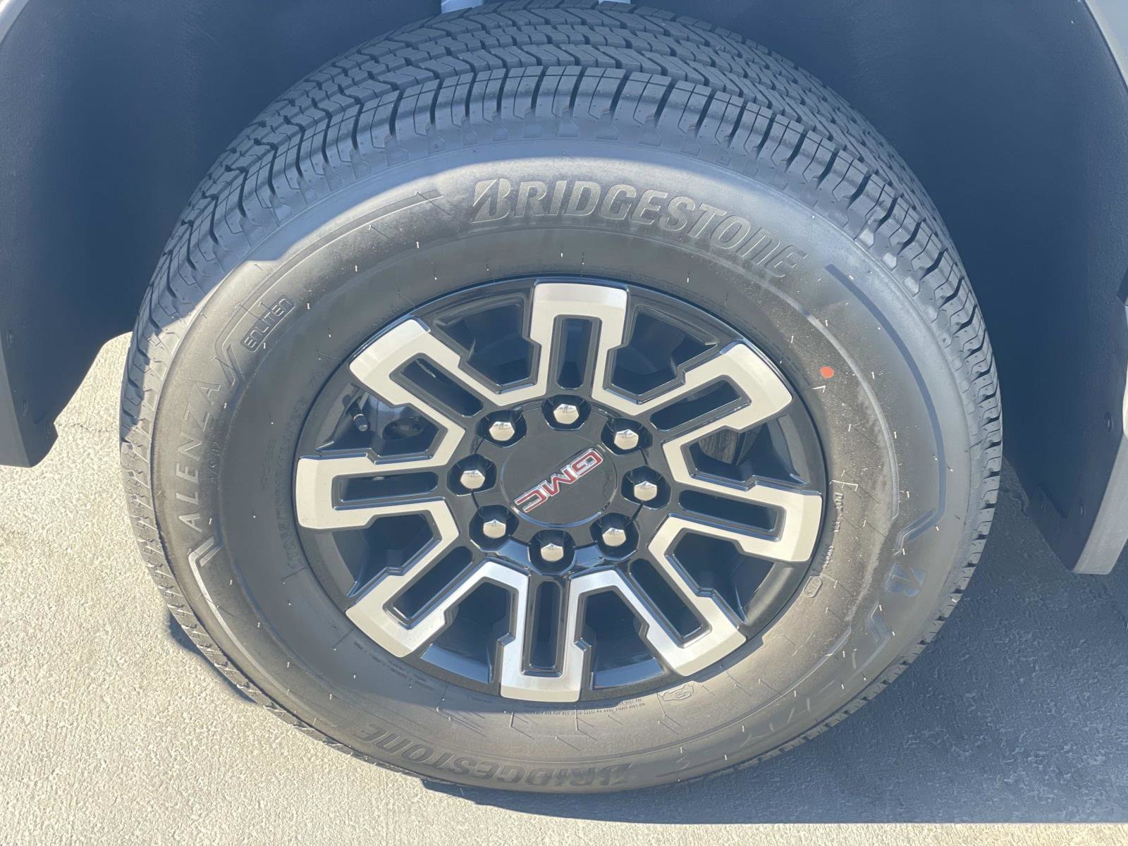 2026 GMC Sierra EV Elevation - Photo 30