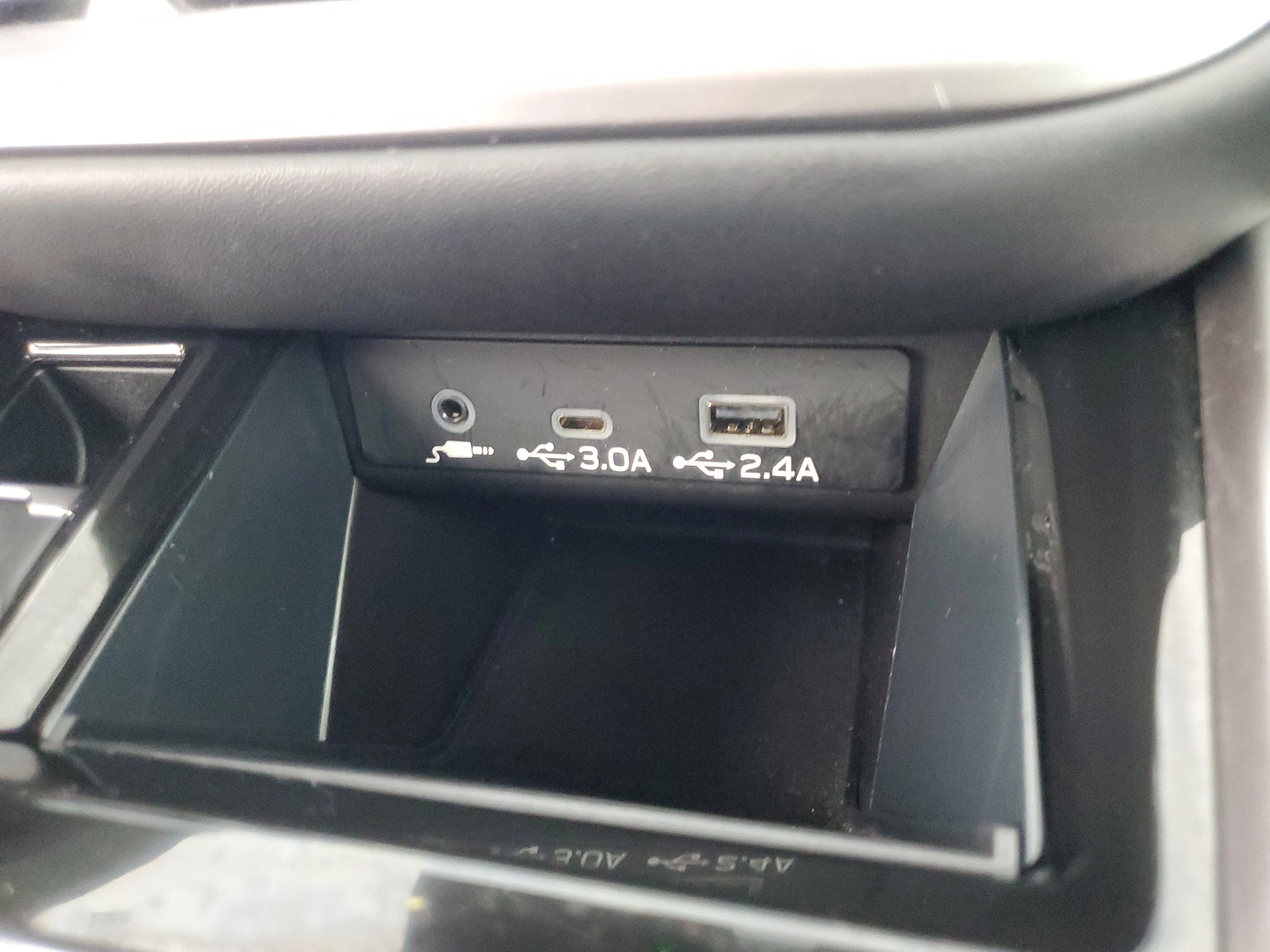 Certified Used 2024 Ice Silver Metallic Subaru Limited image 18