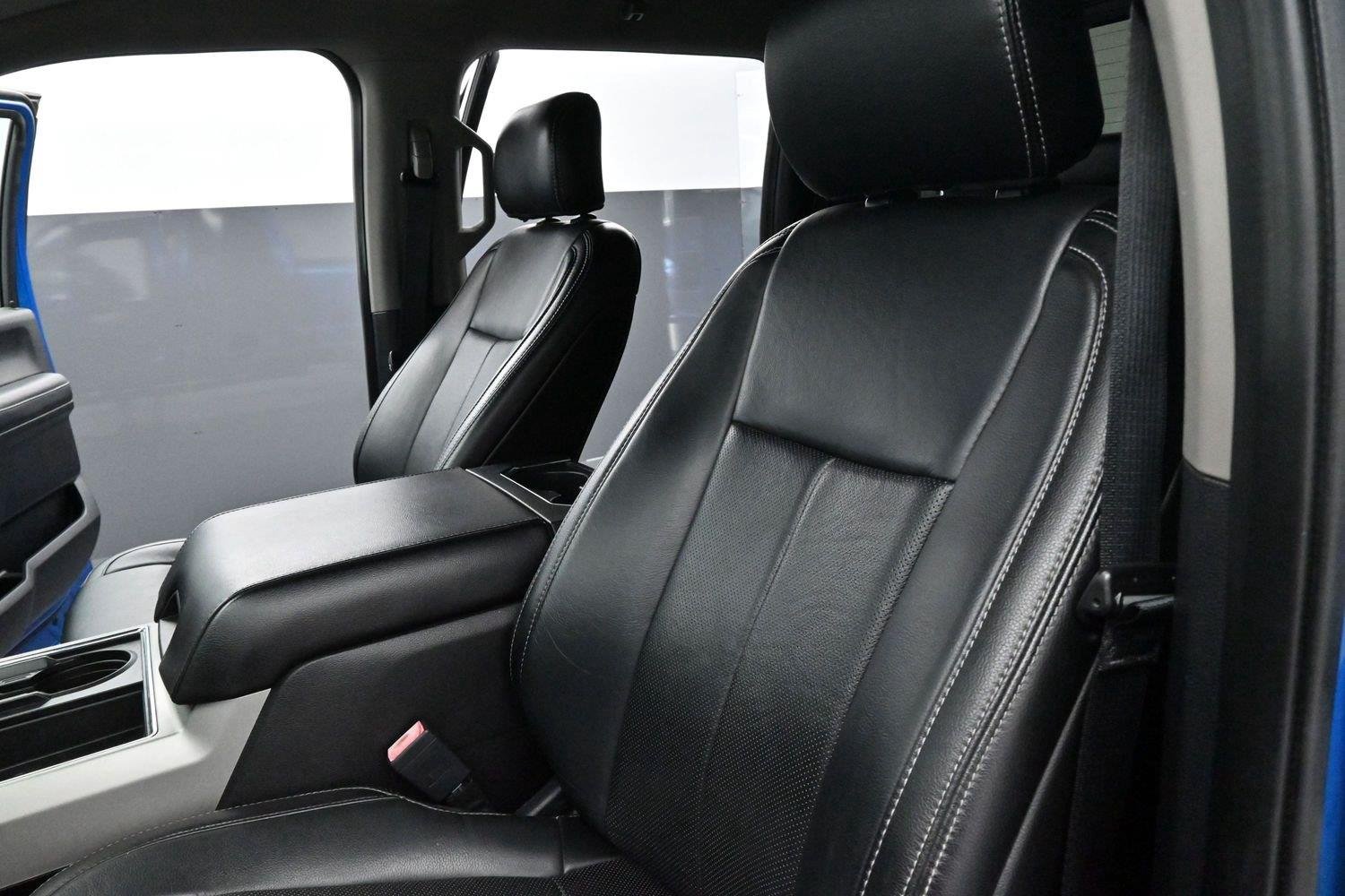 Used 2020 Velocity Blue Ford Lariat image 15